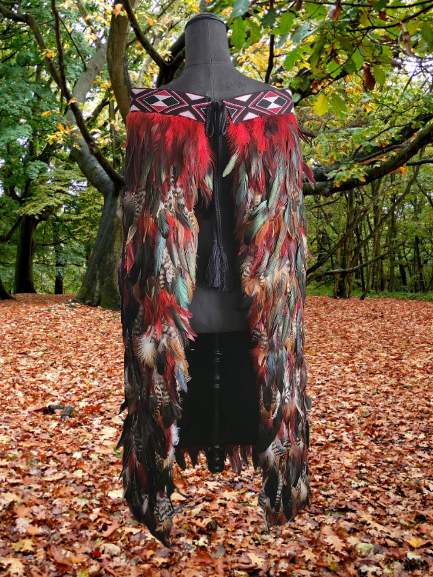 Large       Red/Brown