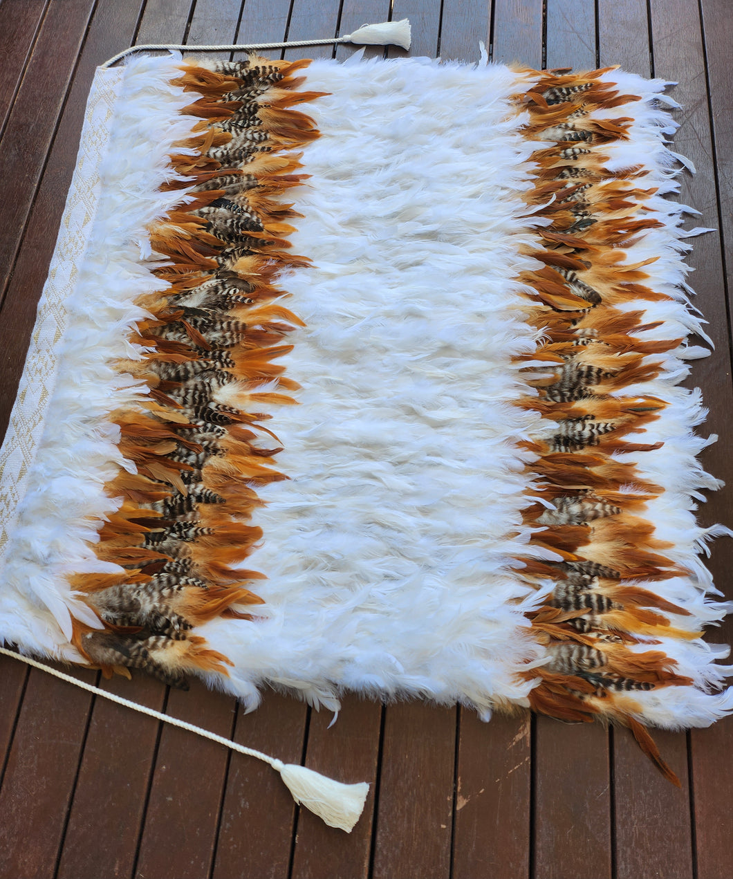 Medium   White/Pheasant/Brown