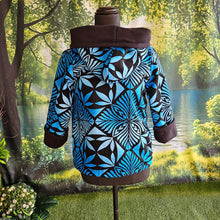 Load image into Gallery viewer, Blue Button Jacket  Size 6 only
