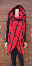 Load image into Gallery viewer, Kahu  Red/Black